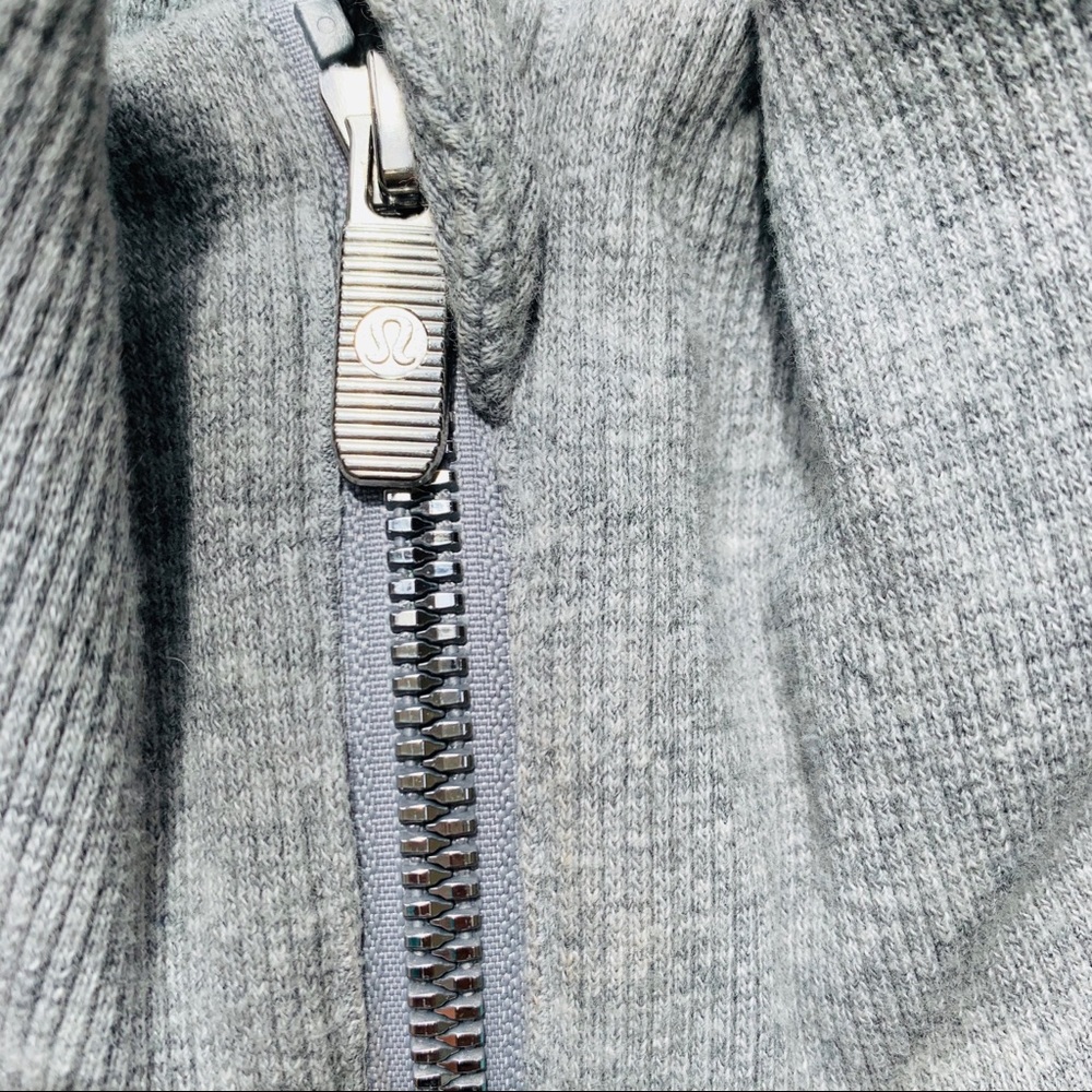 ๐ง๐ปโโ๏ธ LULULEMON STAND OUT 1/2 ZIP SHERPA JACKET - Picture 7 of 7